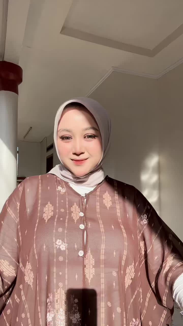 @nadiasaffitriii