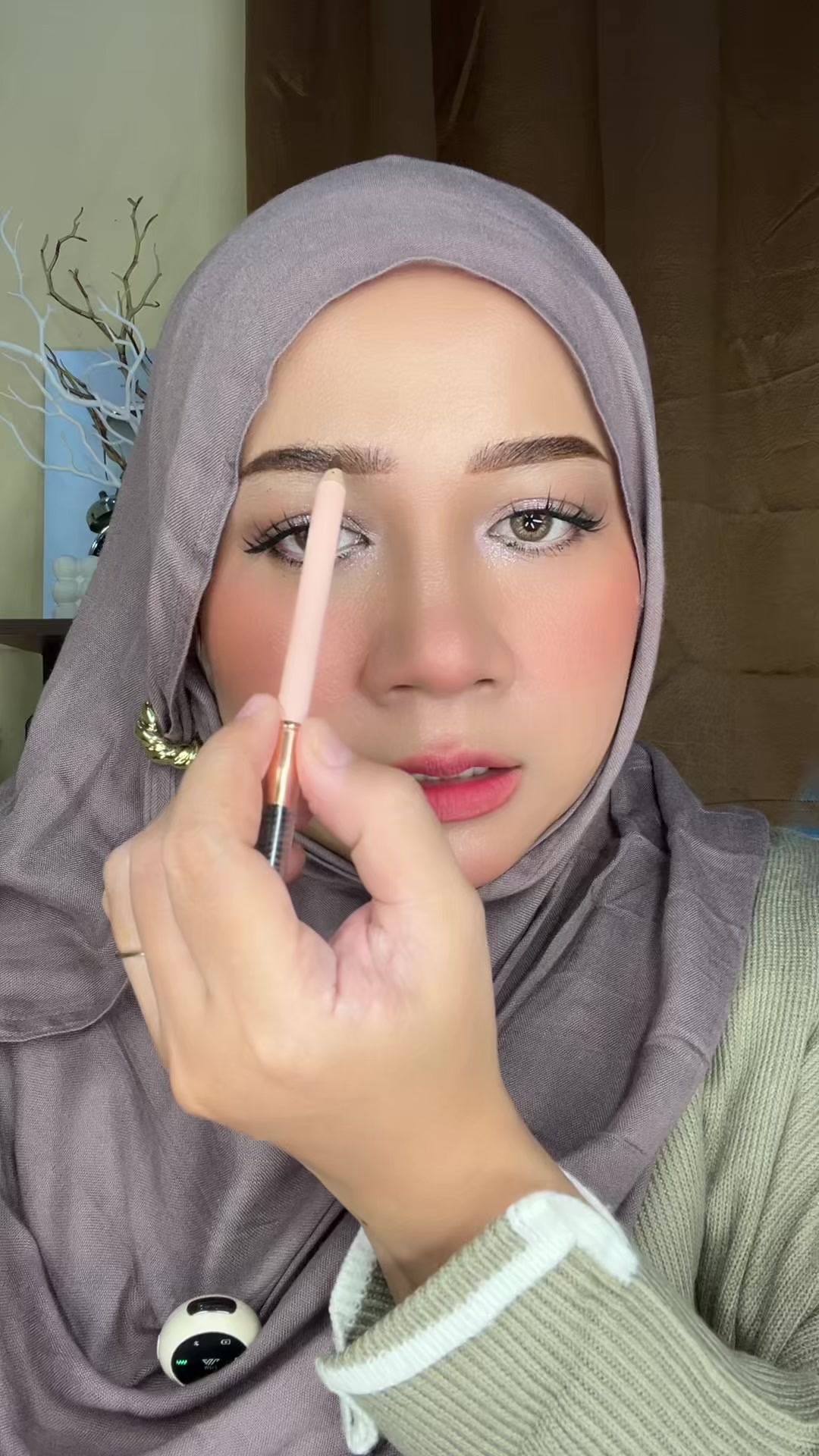@Anis Yunia Akbar (AYA)