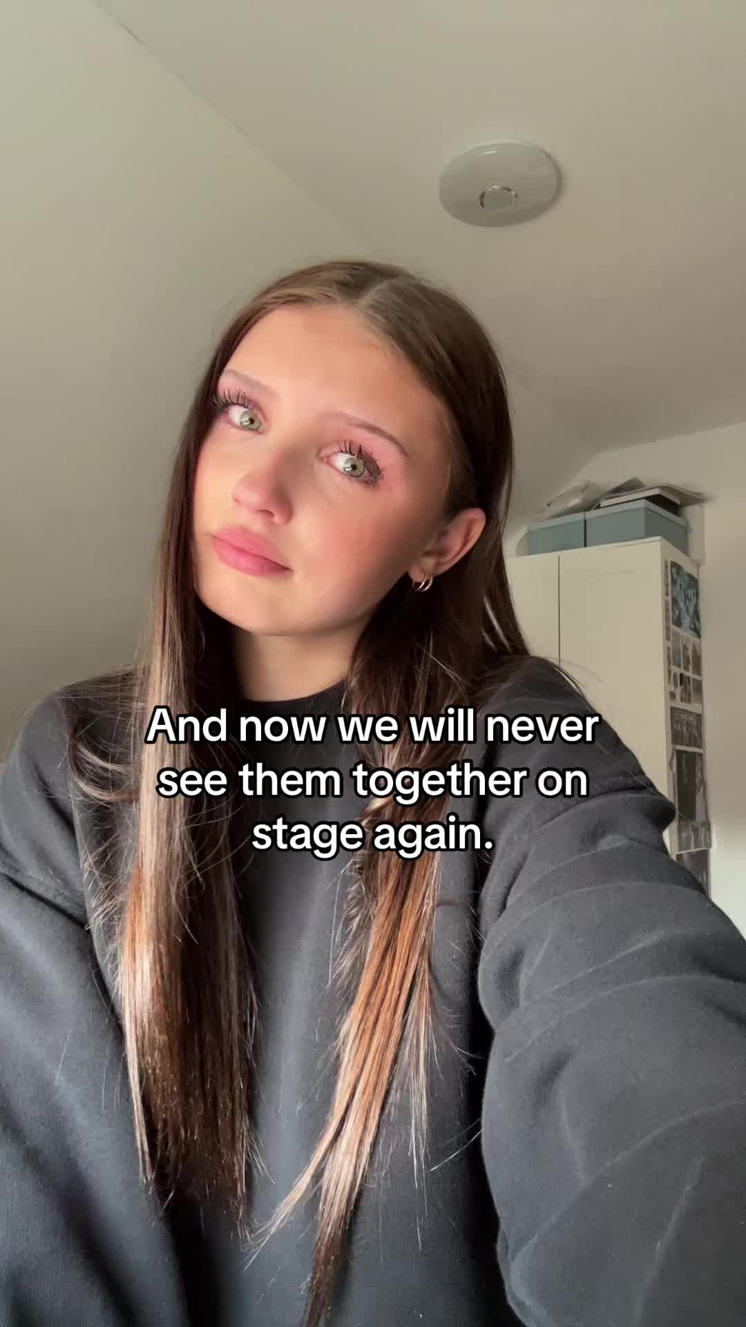 @⁷