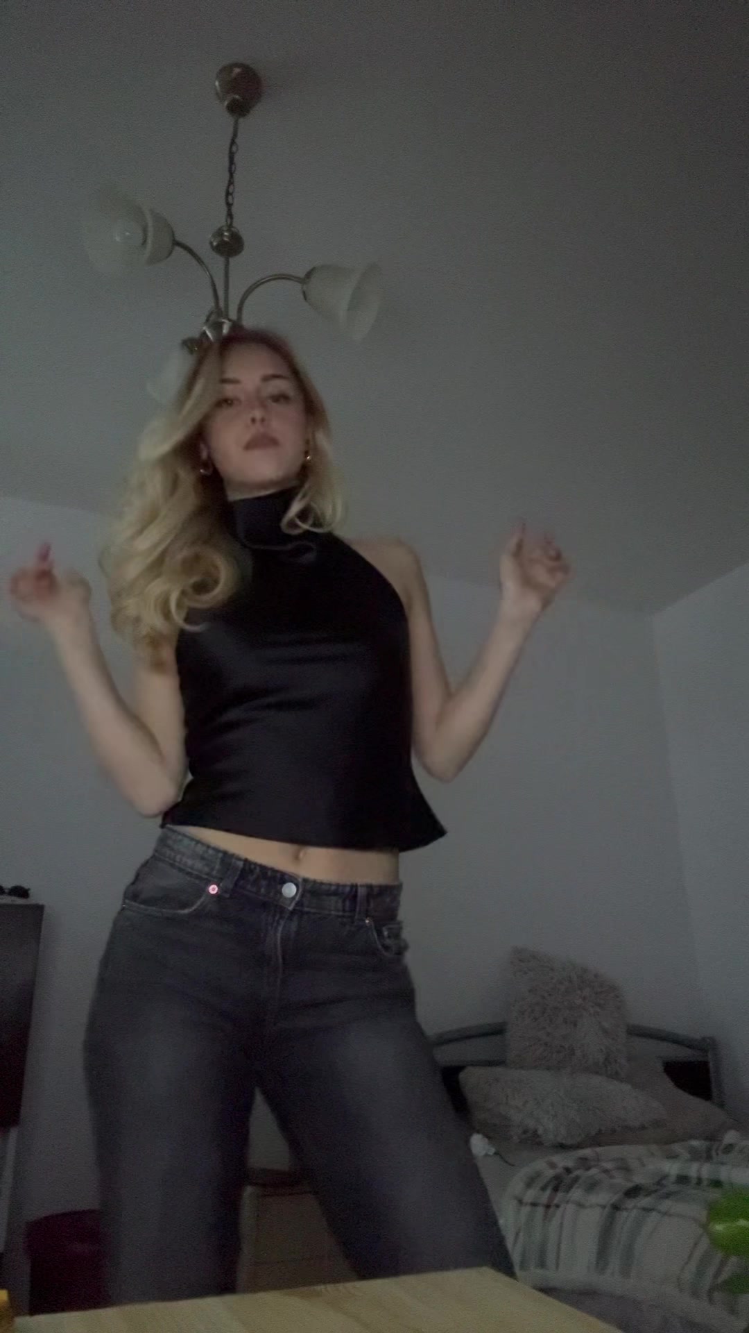 @karolina