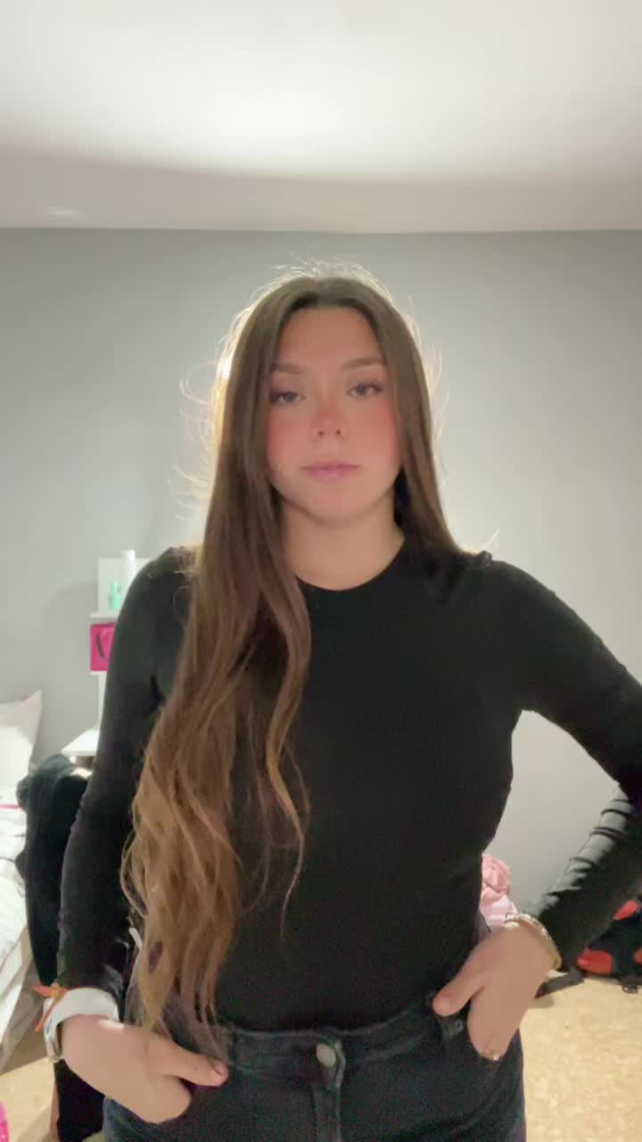 @ᴀʙʀɪʟ ᴠɪᴠᴇꜱ 🌸