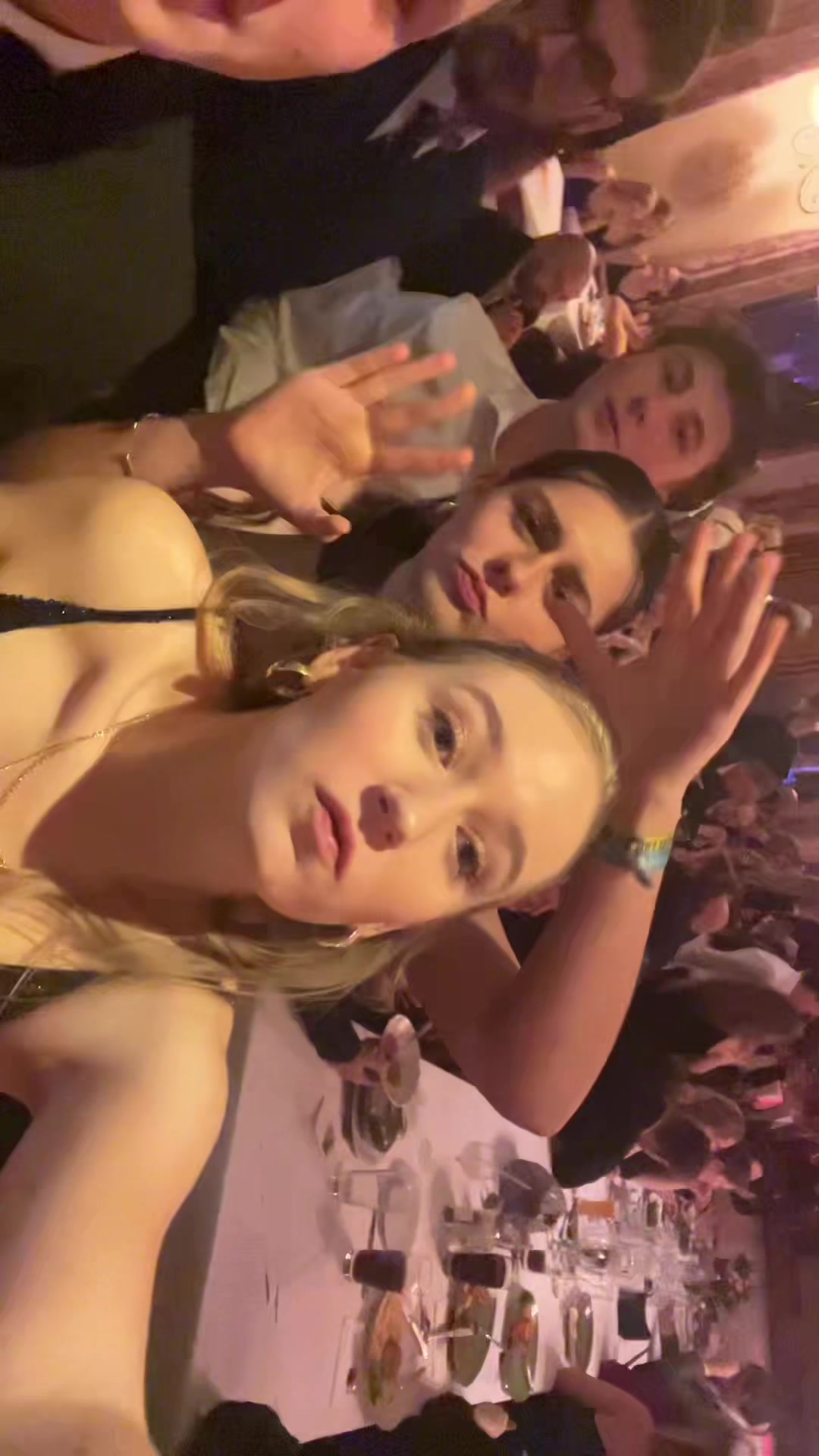@lena