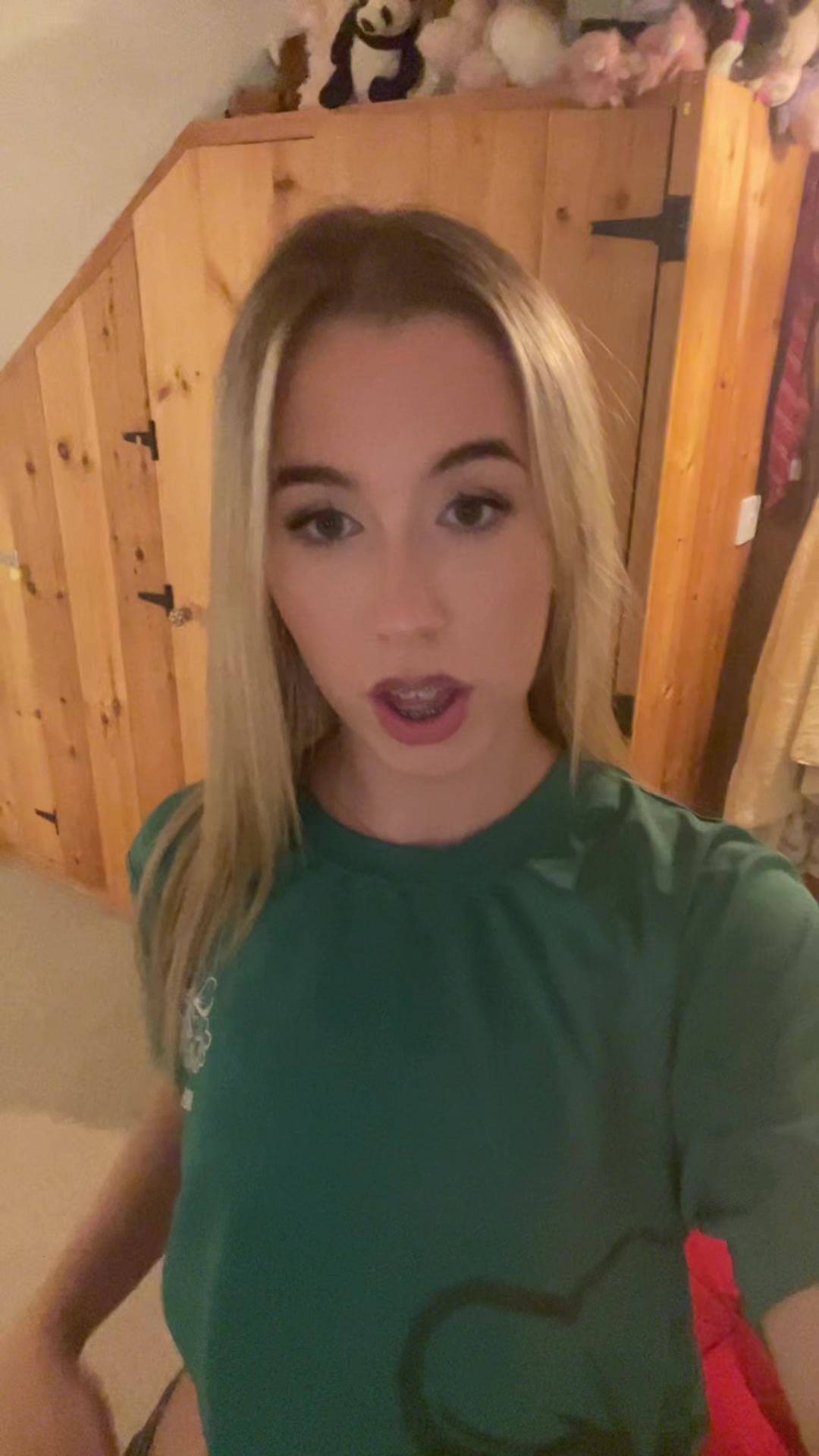 @Alana ๐ค