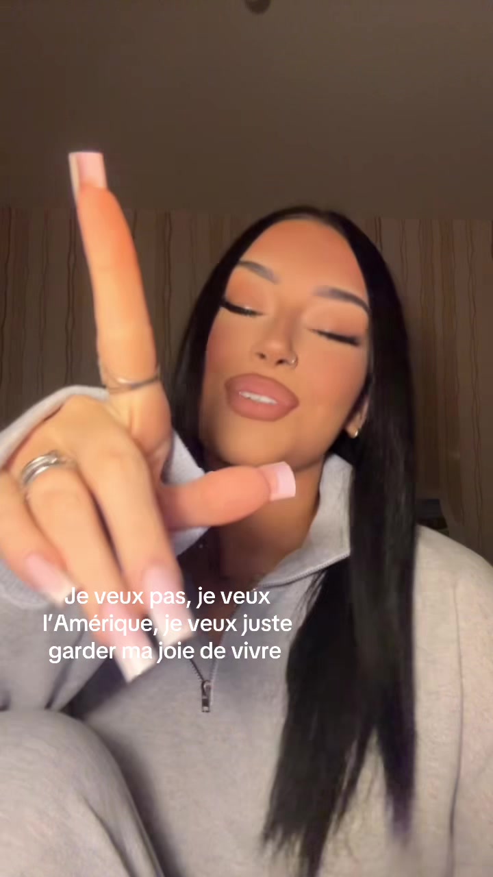 @leelou