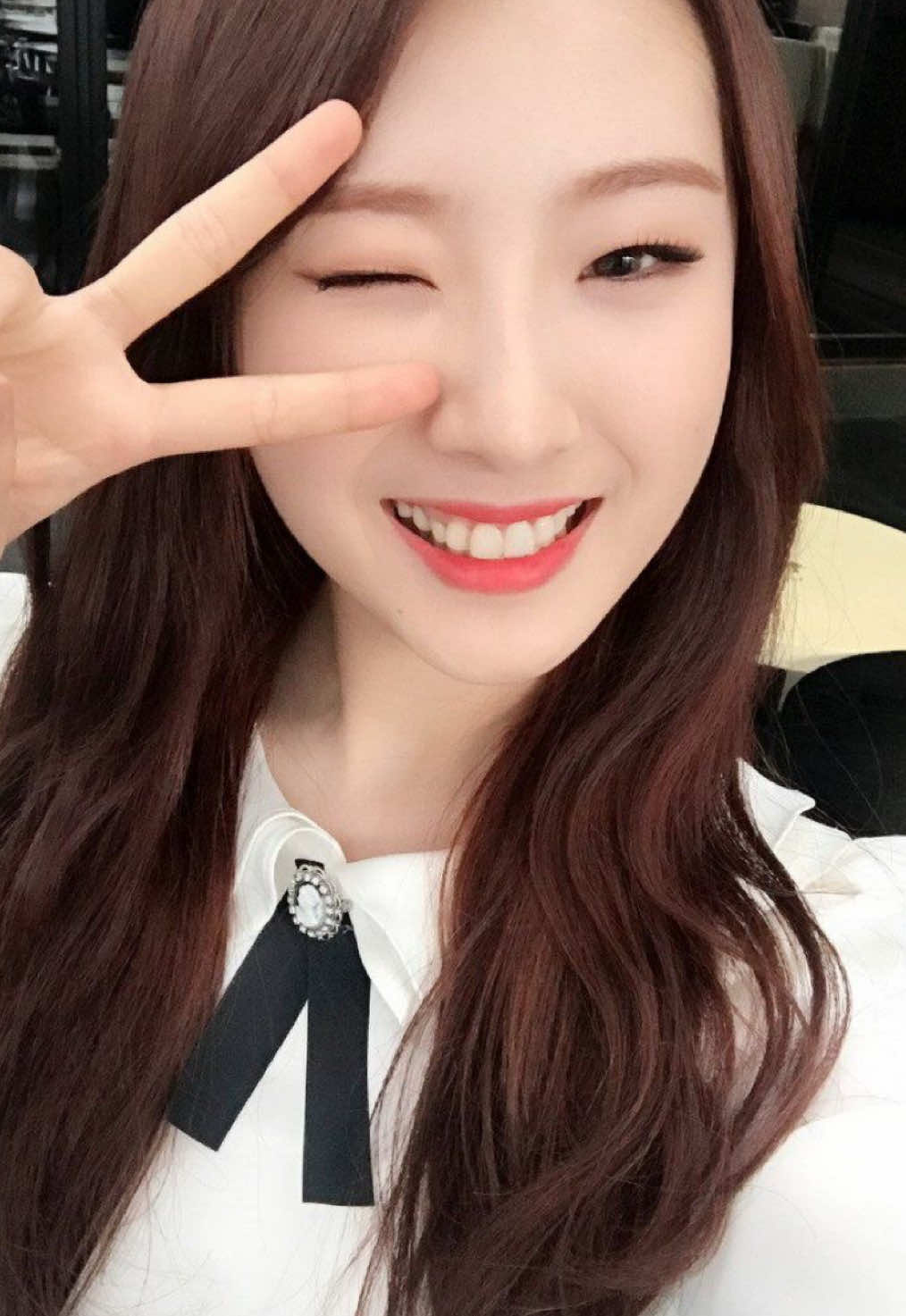 @♯ ⋮ vivi with cat filter¹² 𓏵