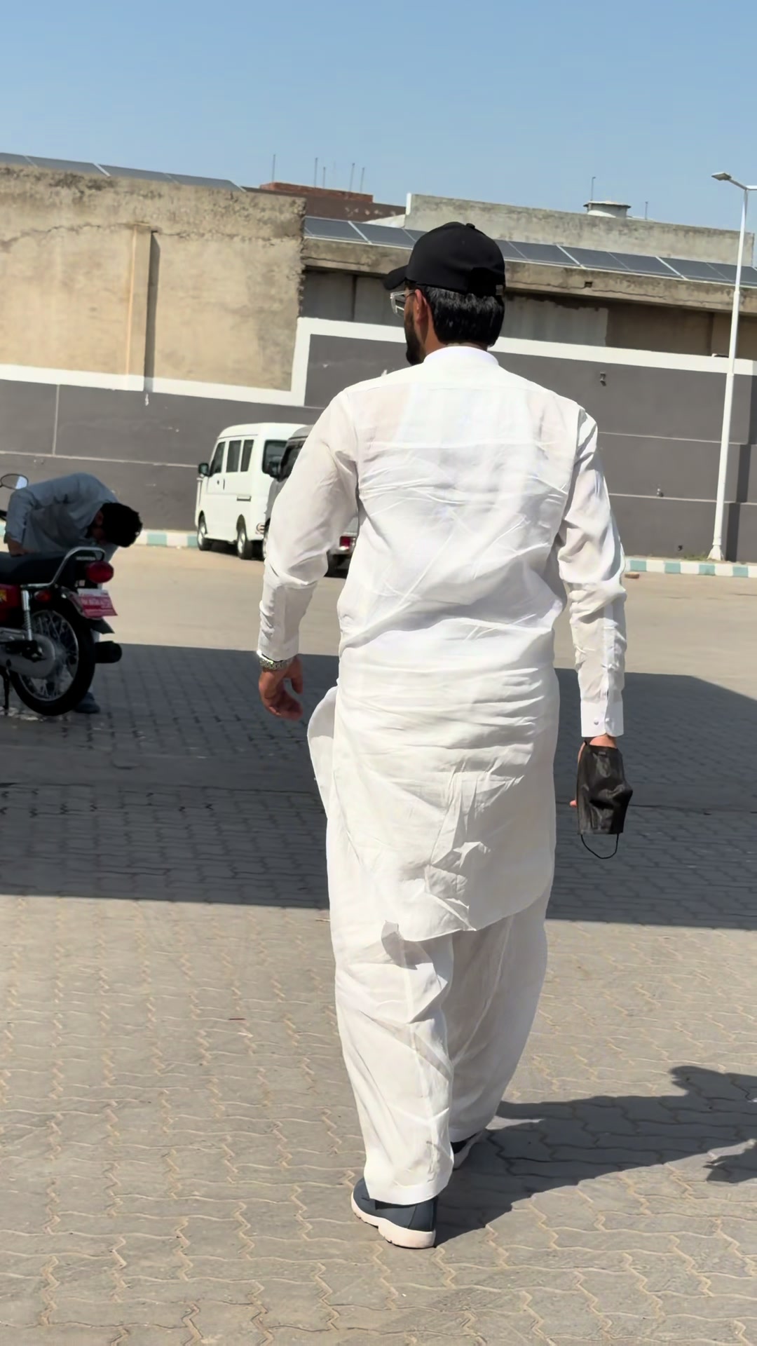 @Q A 7 ๐