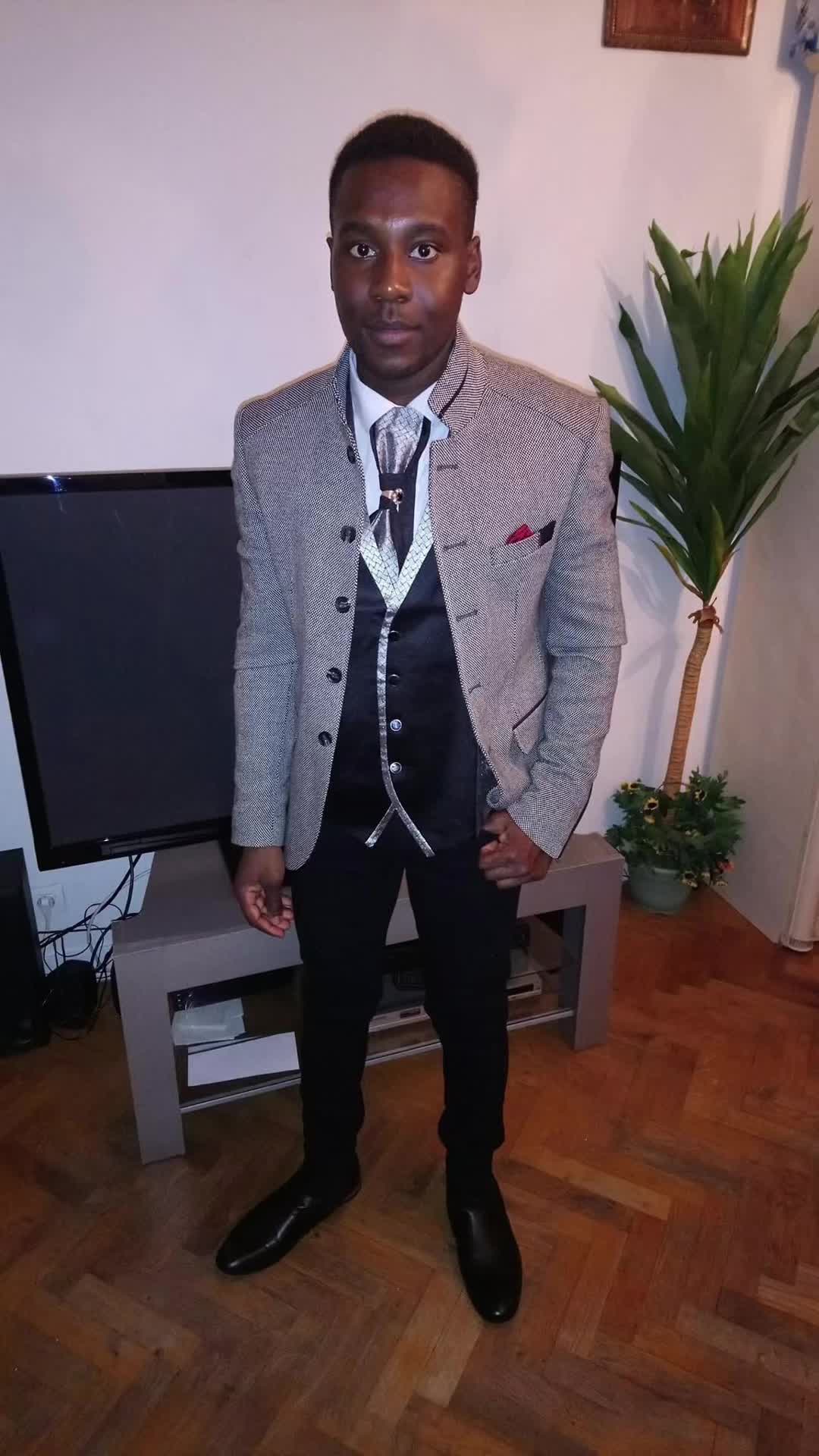 @BM 🇫🇷🇨🇩