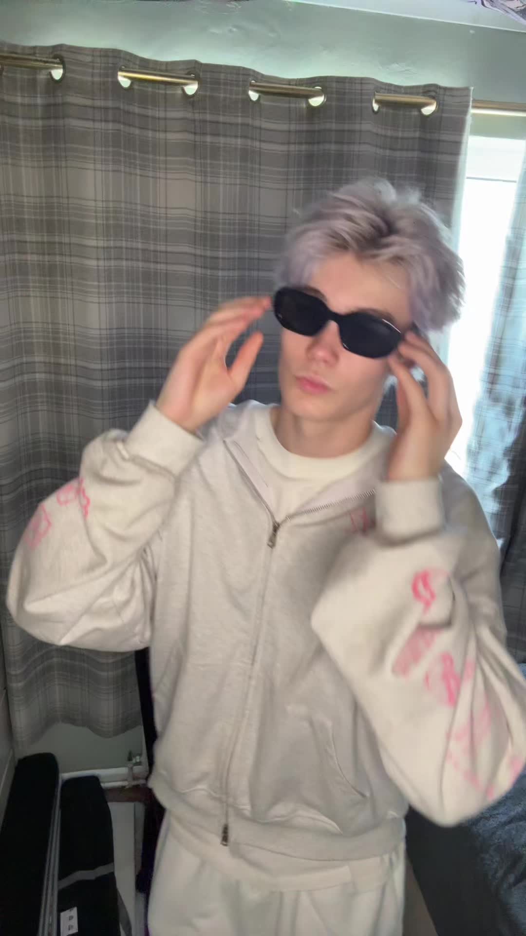 @TheManBehindTheSleevz