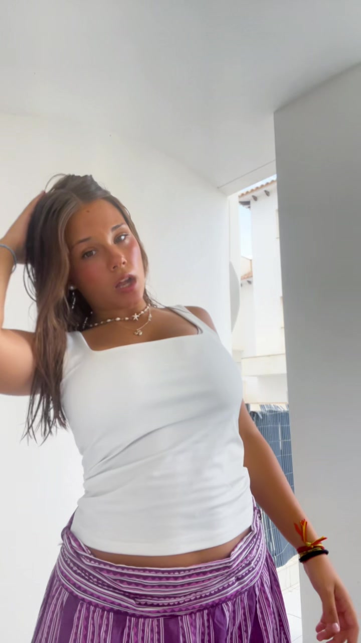 @adrianarms