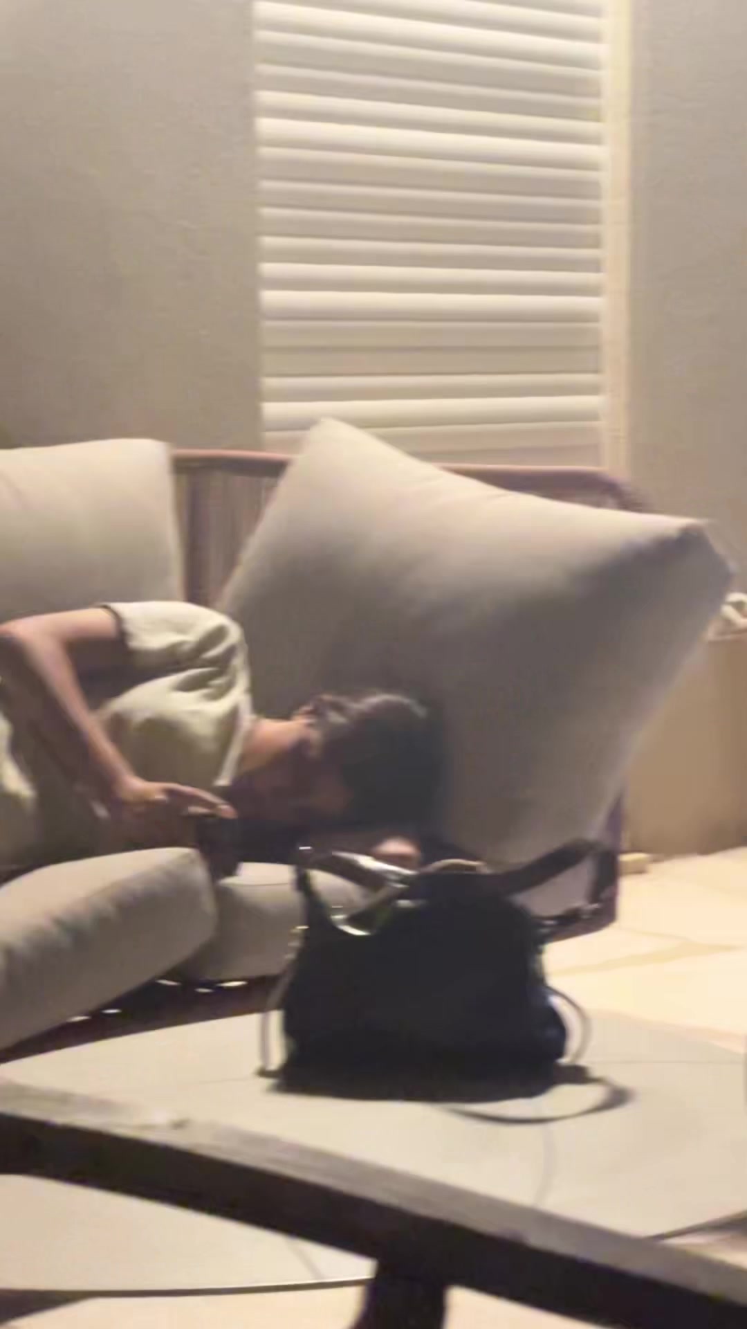 @tzevet_bigdih