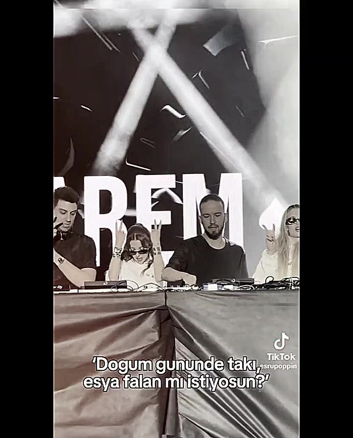 @Cemre,,