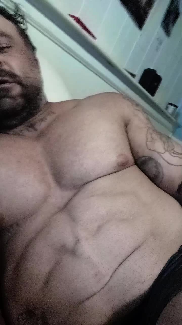 @Flesh_artist_1985