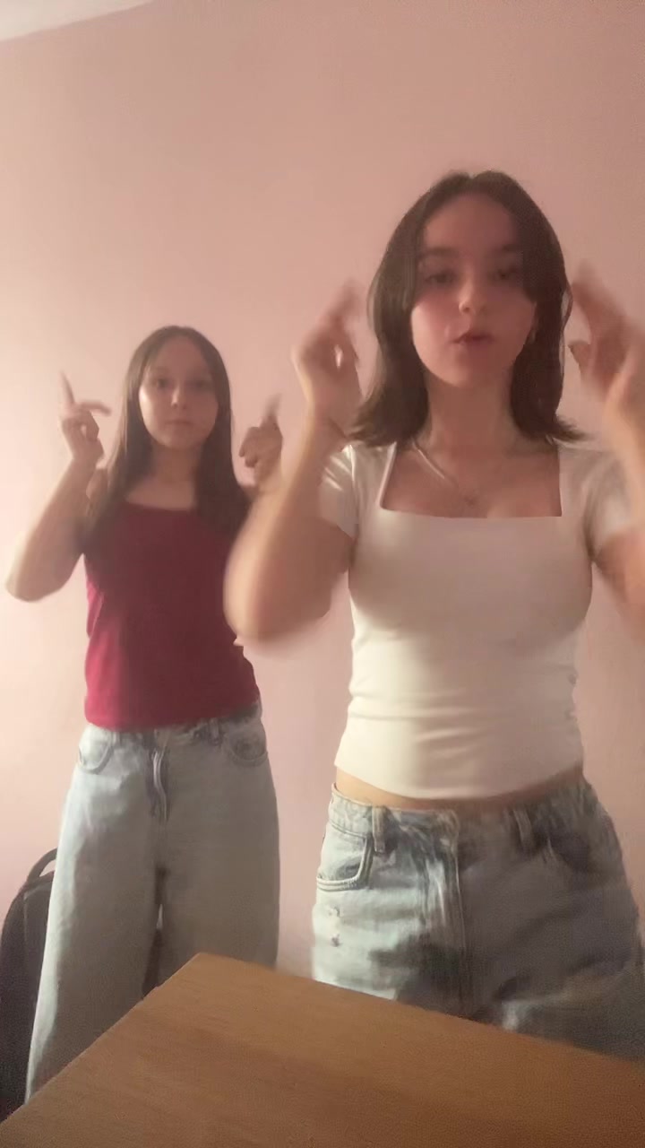 @𝓳
