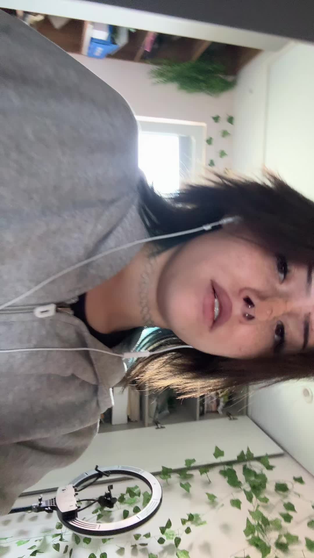 @skrolliks