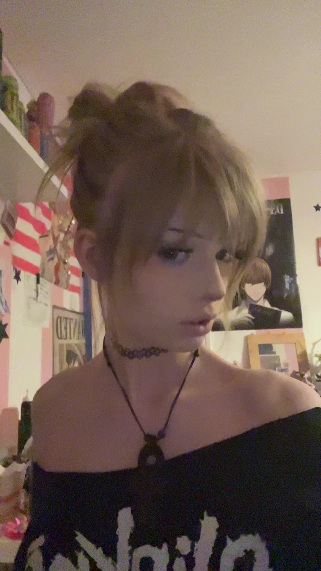 @🤓