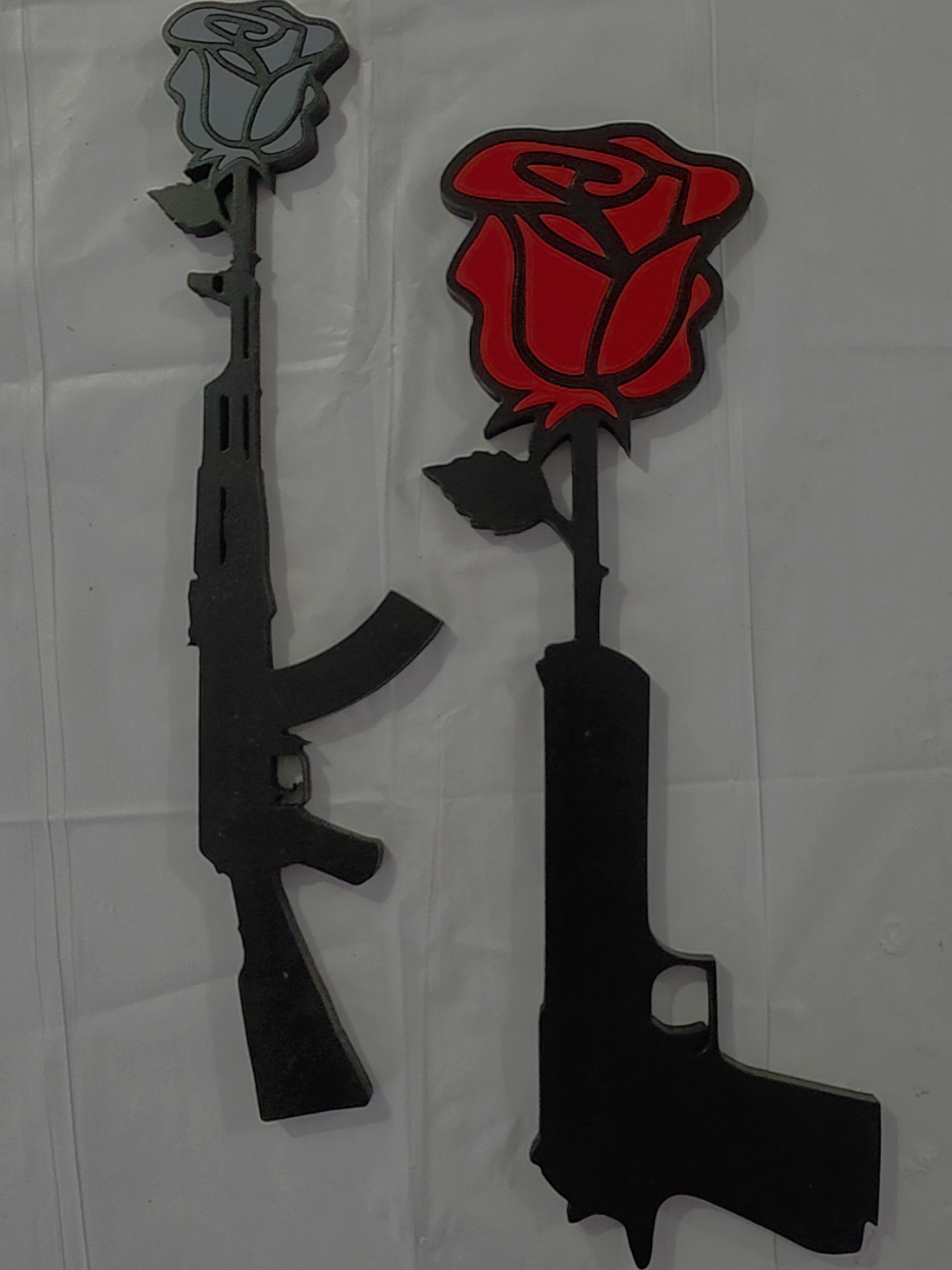 @Custom Creations By Ceron