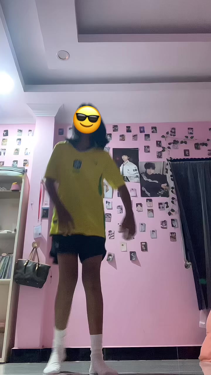 @EINMOVES
