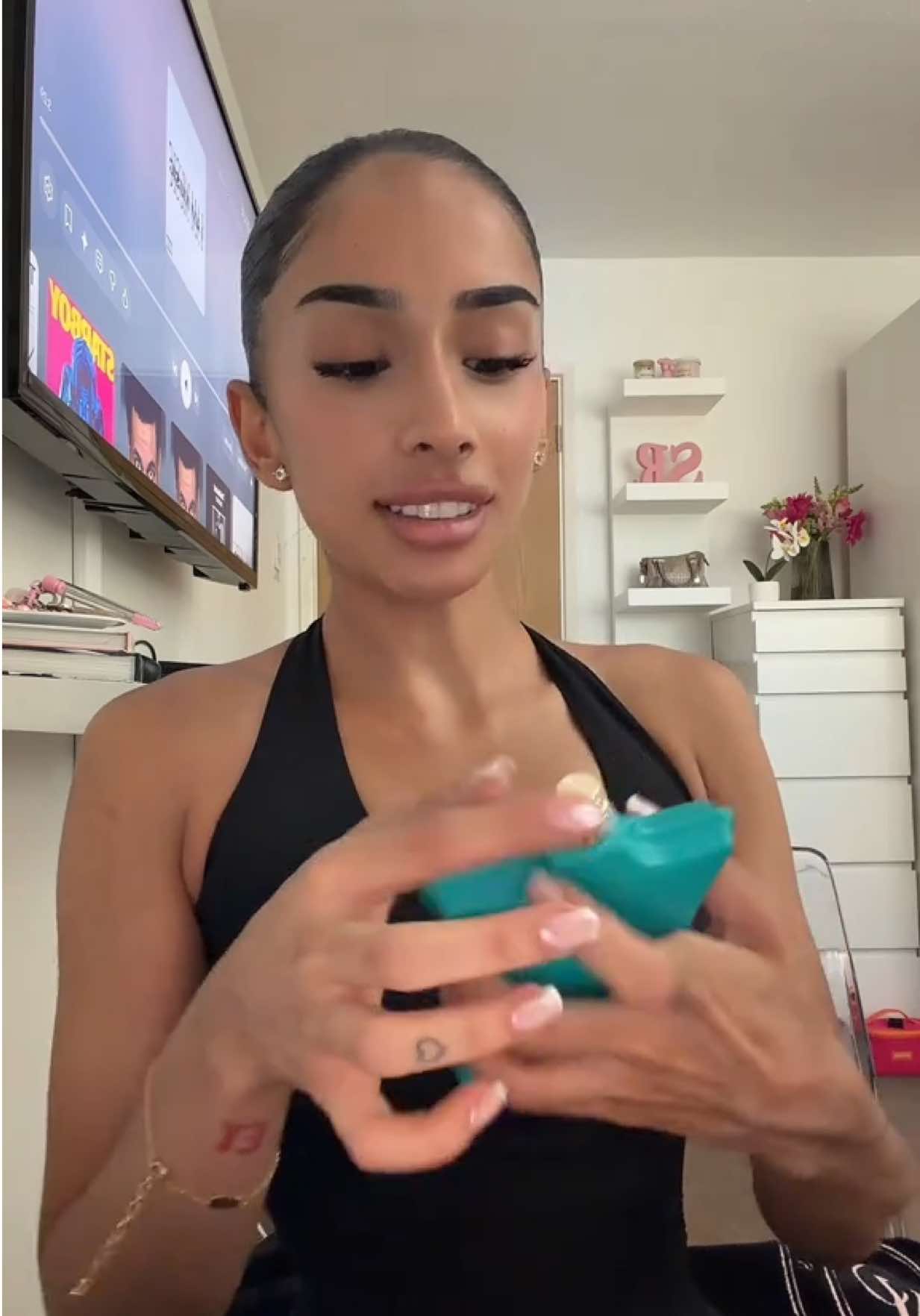 @Simran♡