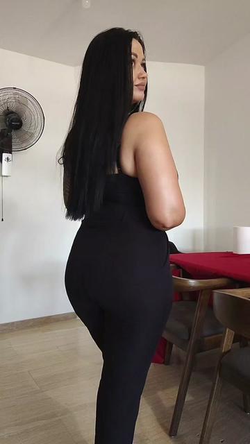 @Bruneta💎