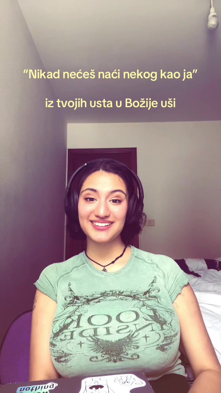 @Laura Mar&iacute;n