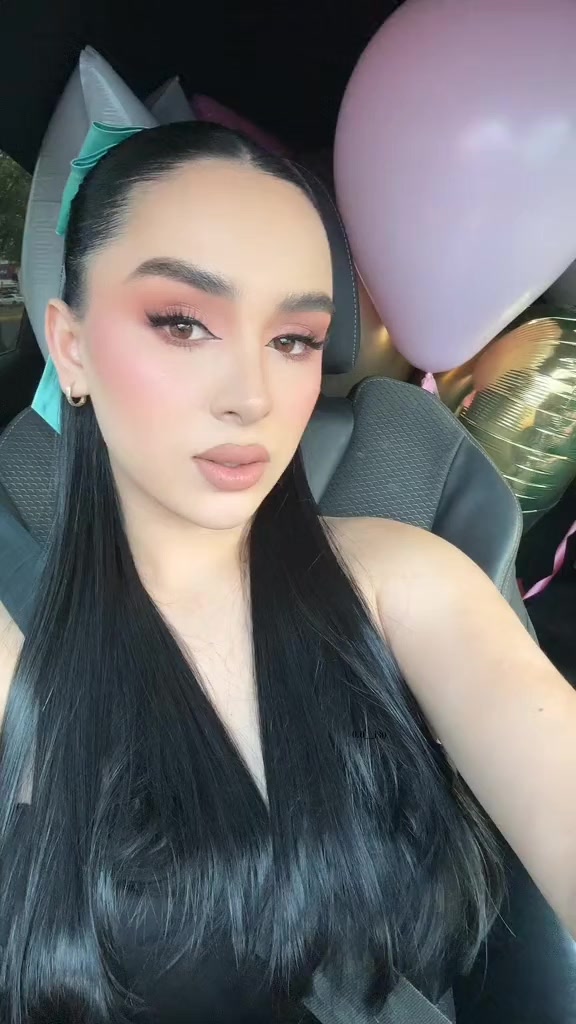 @🪬