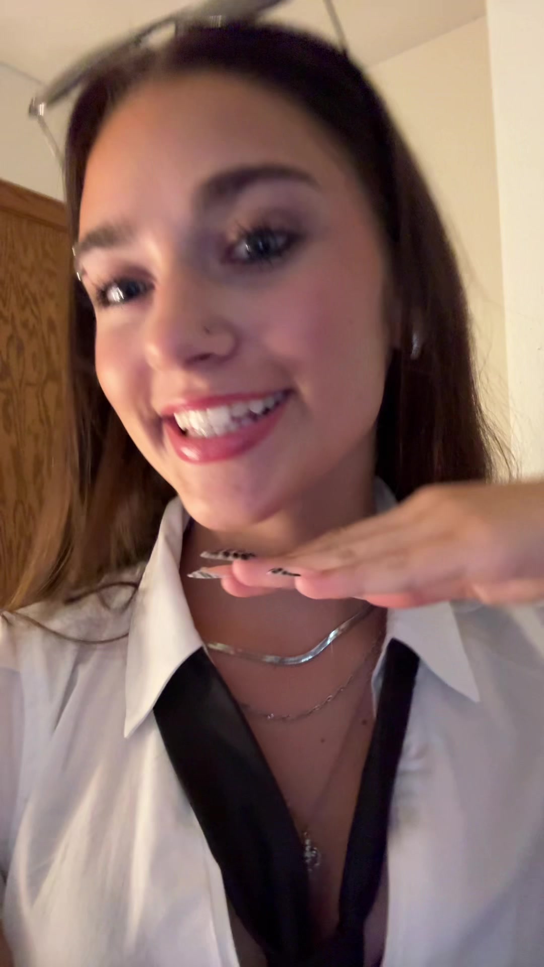 @♱