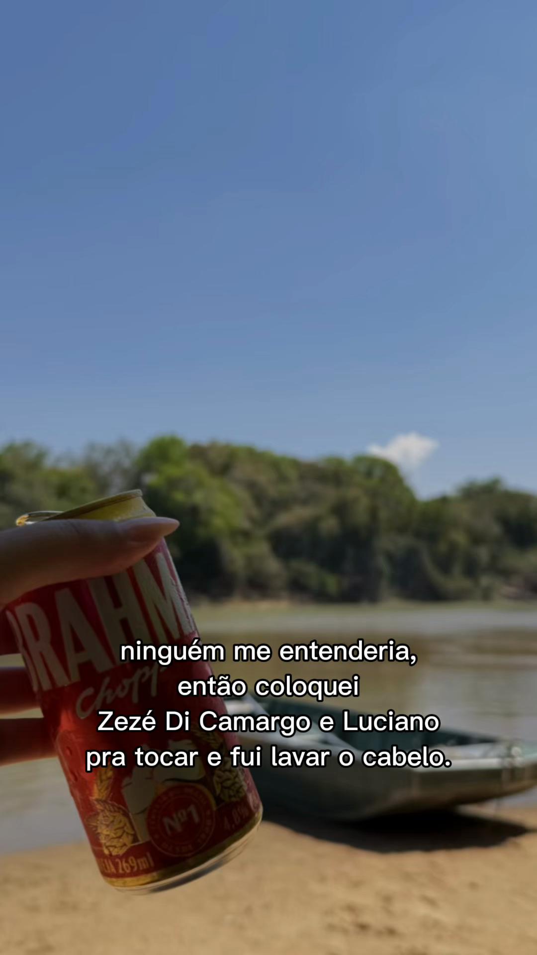 @Julia Dourado
