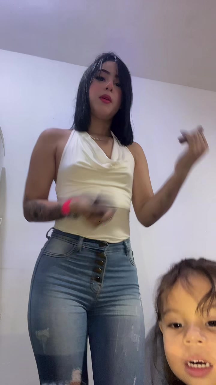 @Hillary Castañeda