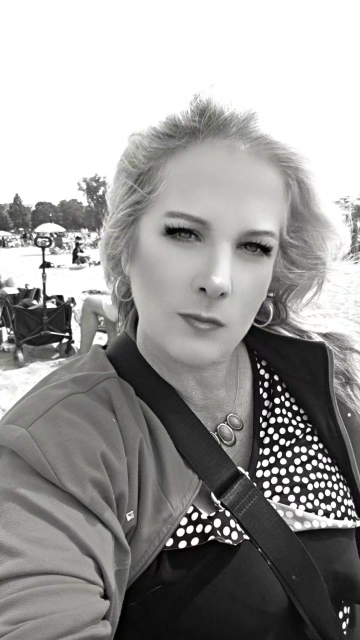 @PB❤️🔥DarcccDoll🇨🇦 🍒💥🎸🌙