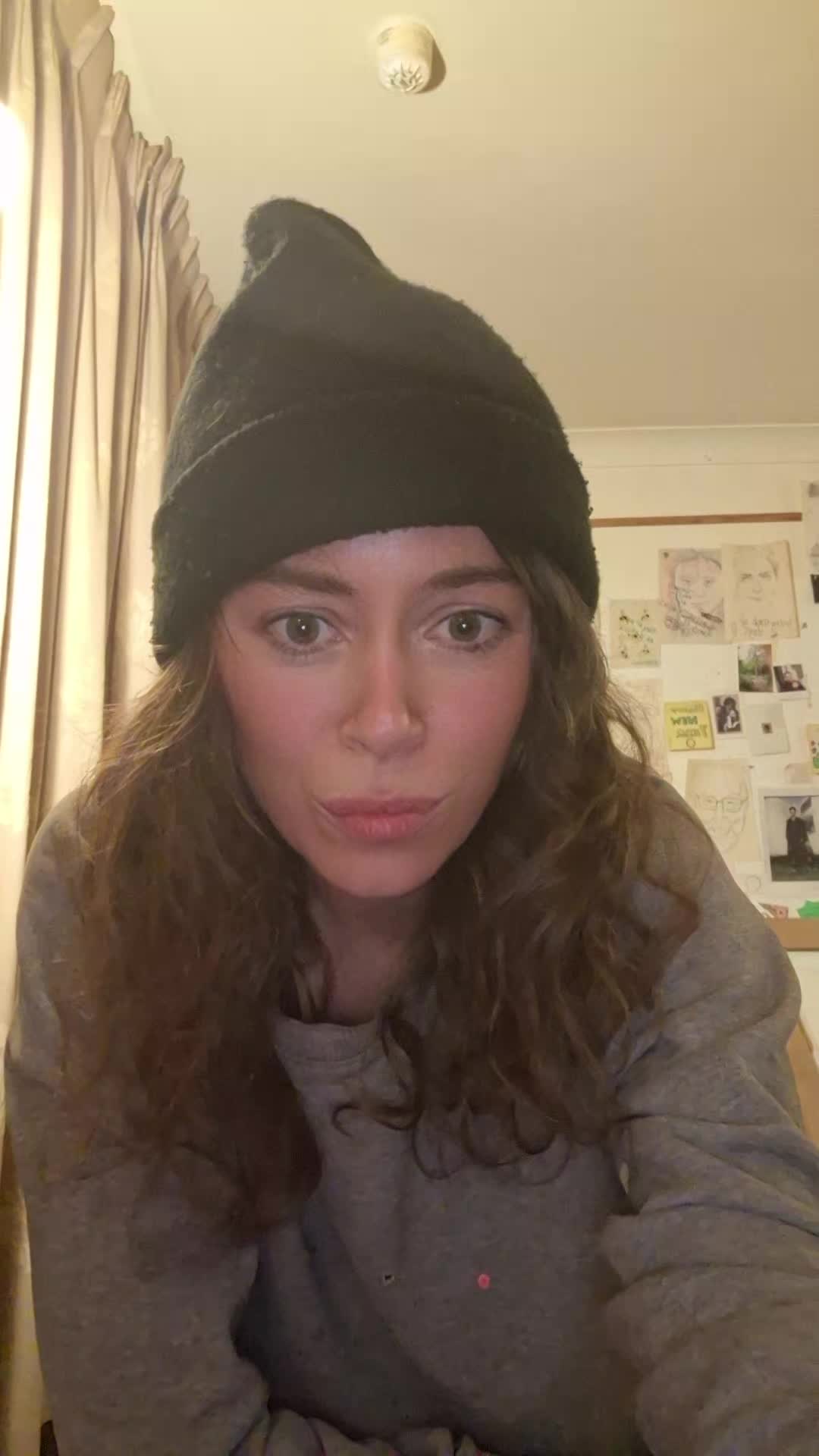@lollyybmnqh