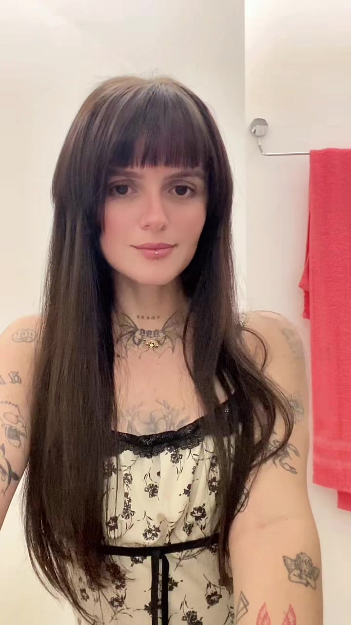 @AmandaCelante.com