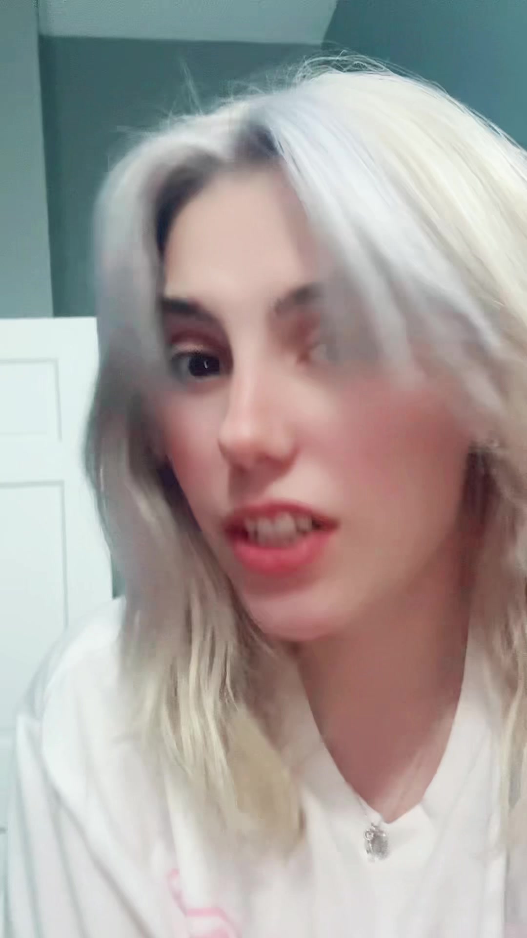 @Bunny._.