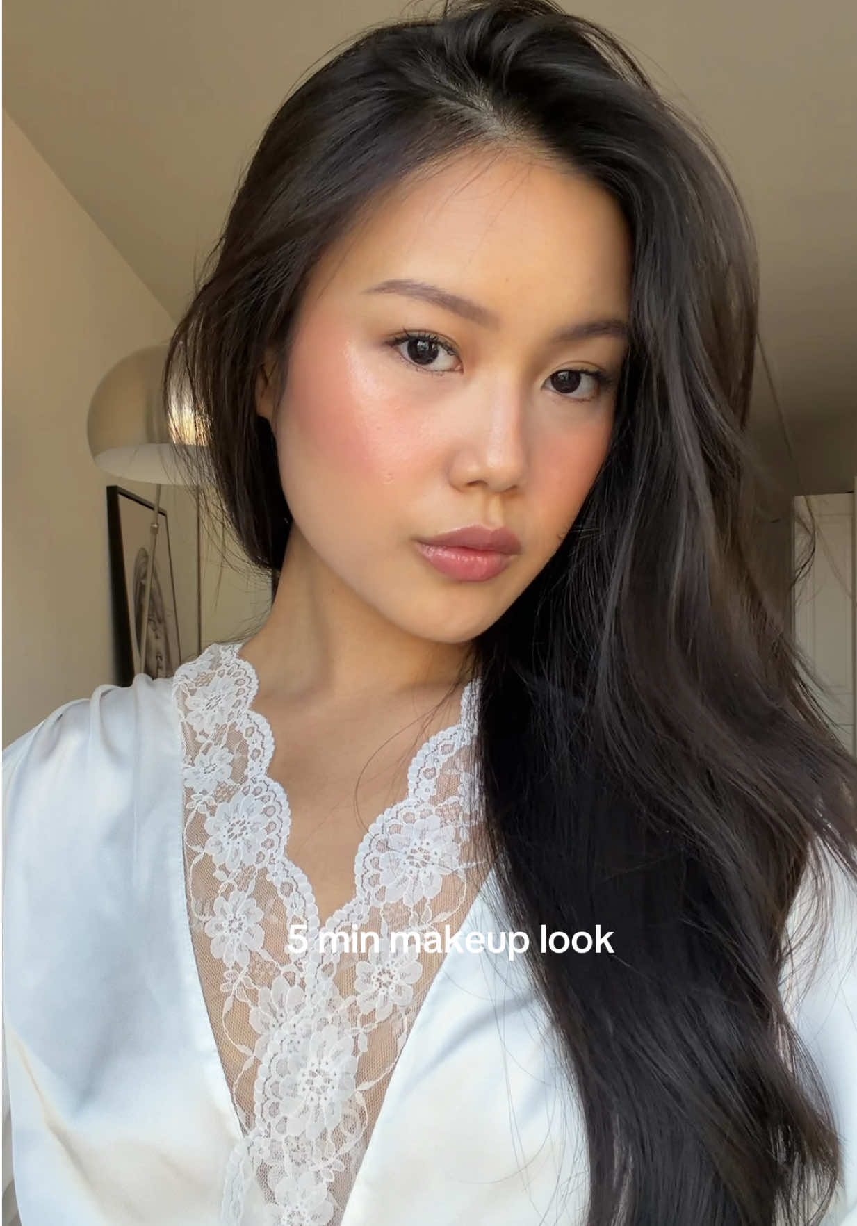 @caitlinagustina