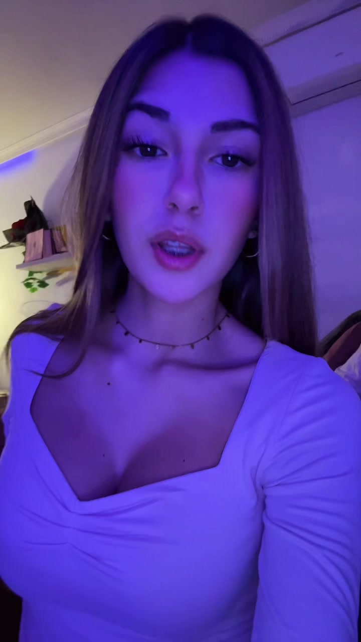 @𝐀𝐝𝐫𝐢𝐚𝐧𝐢𝐭𝐚