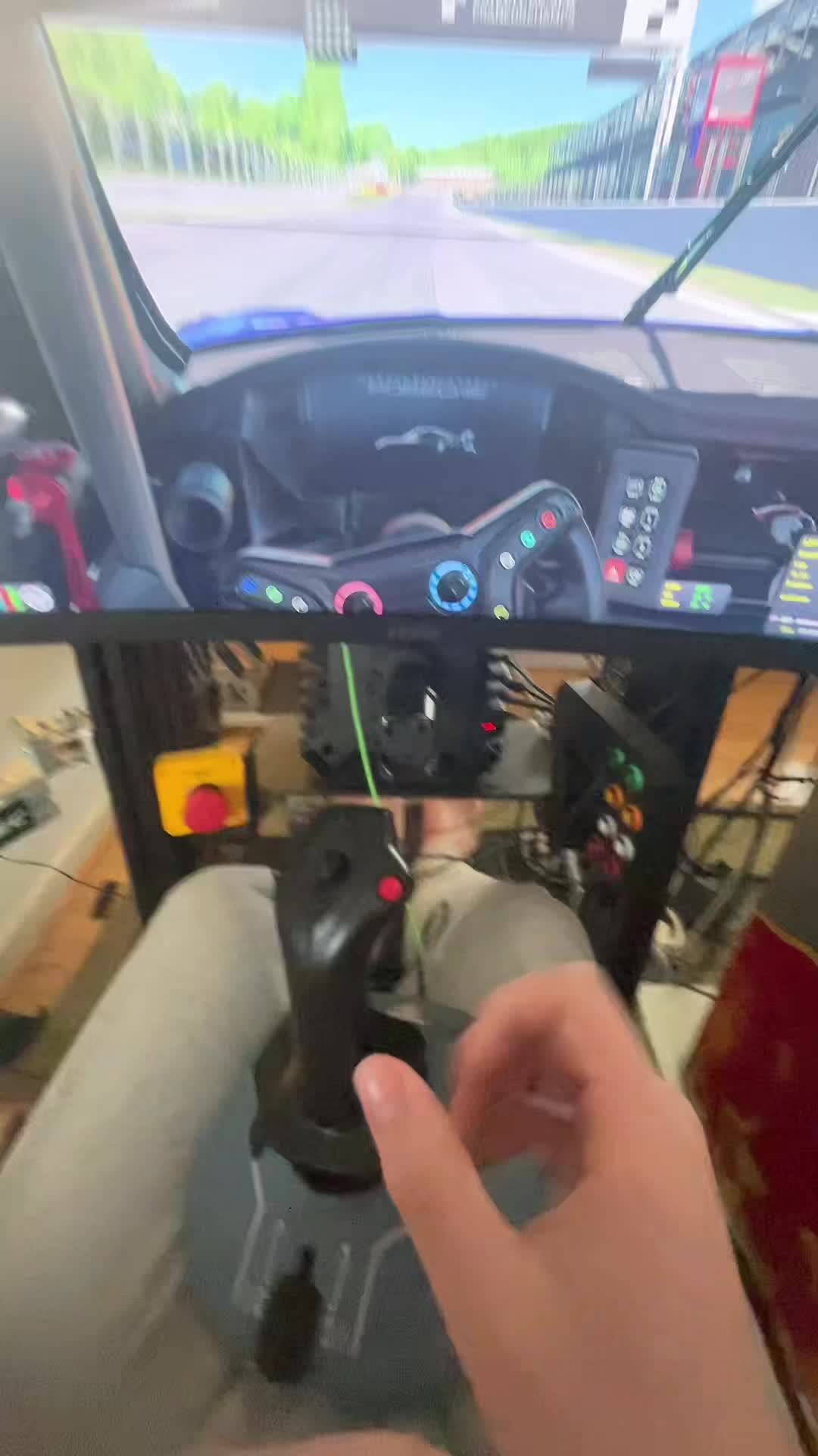@𝙊𝙈 𝙍𝙖𝙘𝙞𝙣𝙜