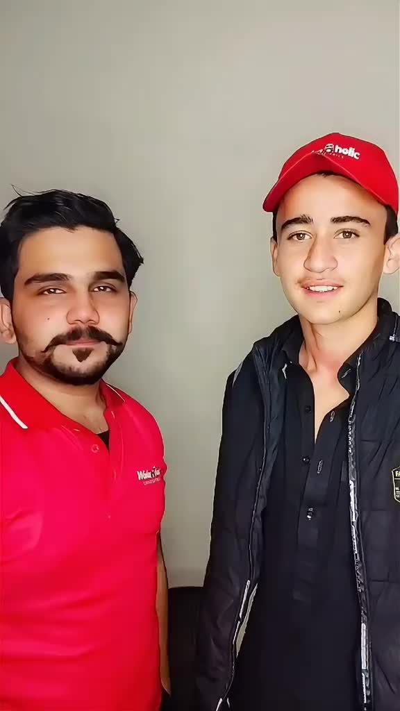 @Fayyaz D I K✨