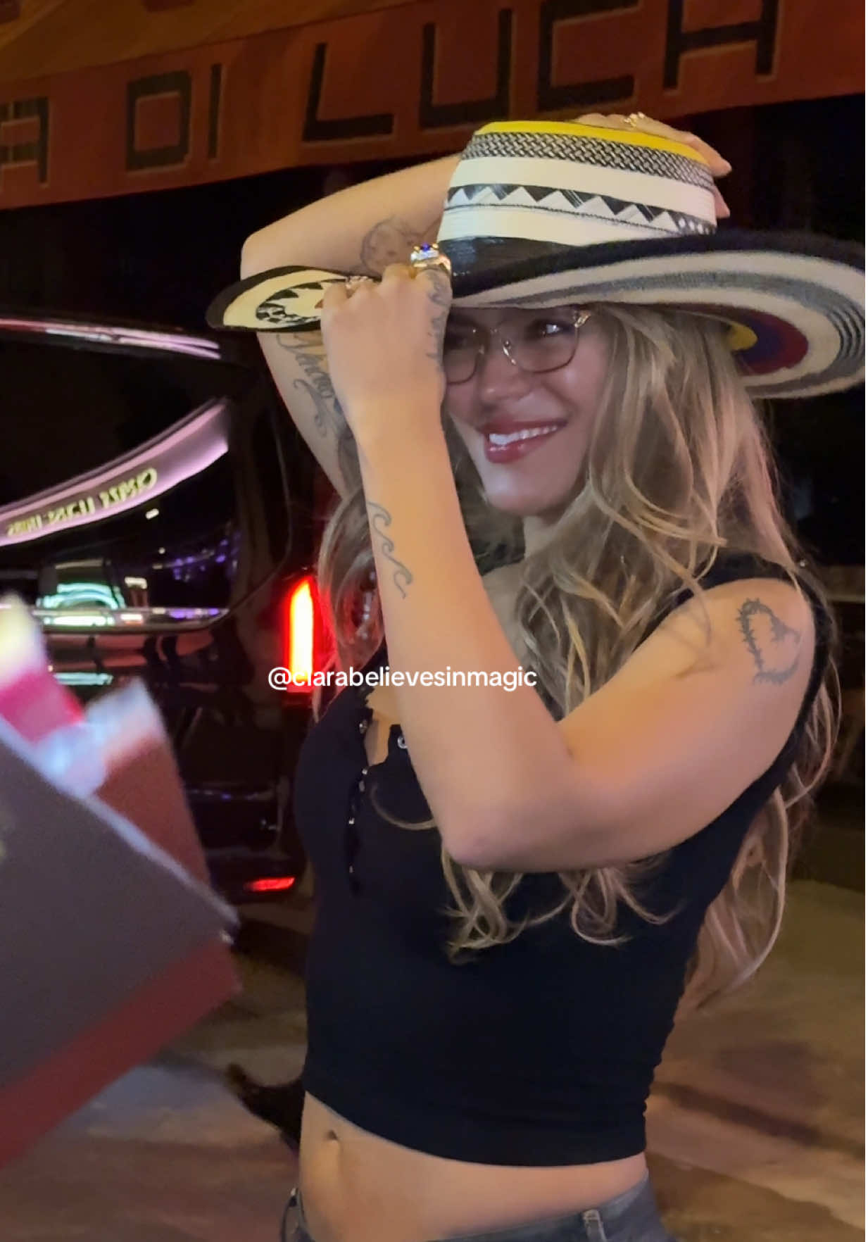 @ontourwithclara