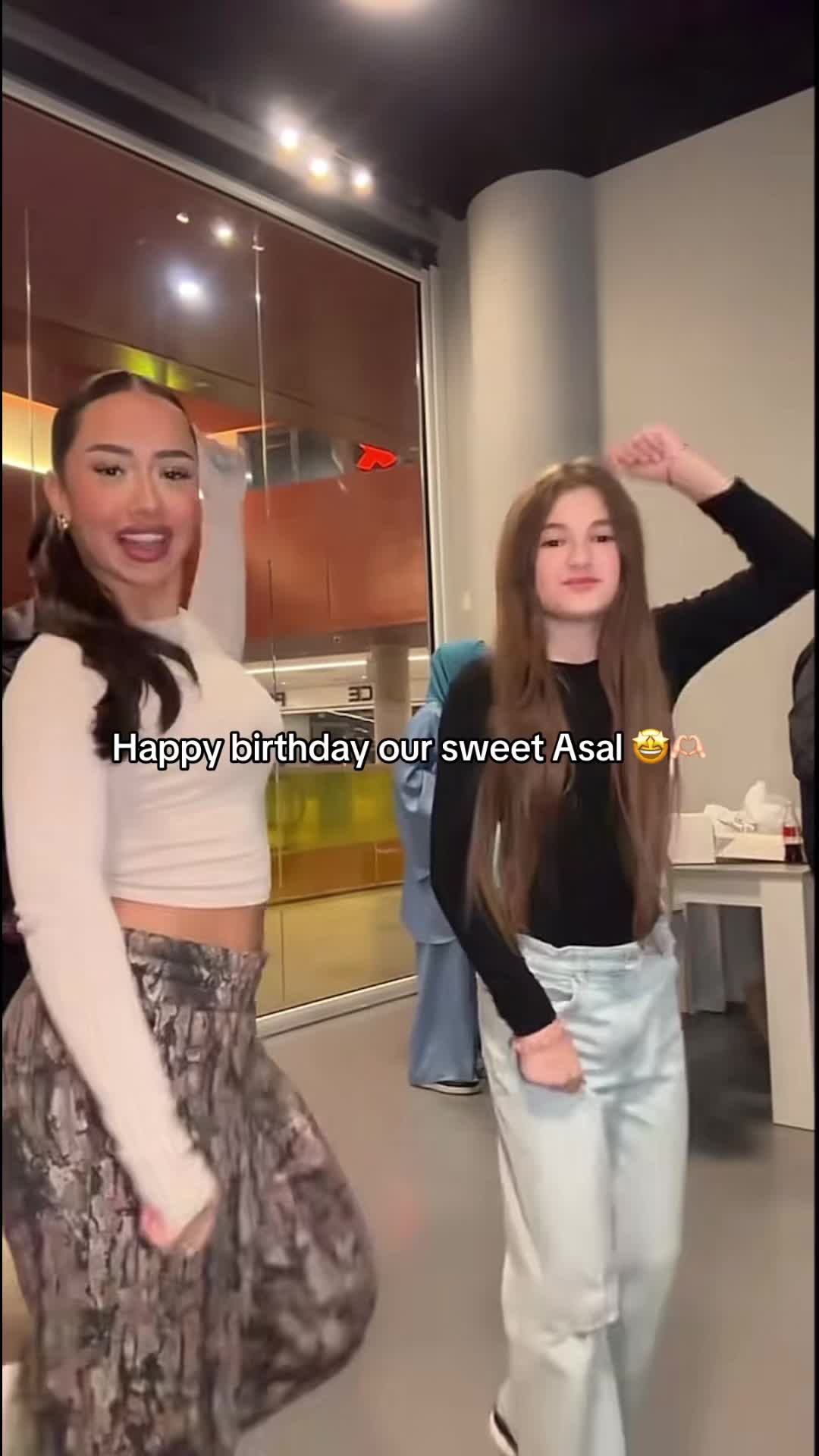 @bunnyy