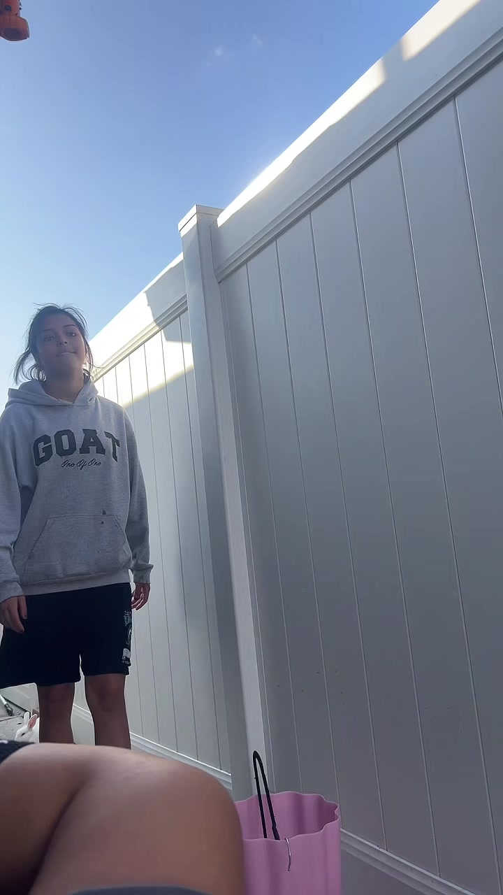 @April Ი𐑼