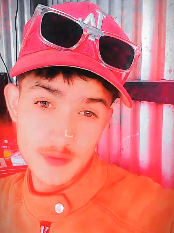 @ᴬᵖʳⁱˡ&sup1;😶
