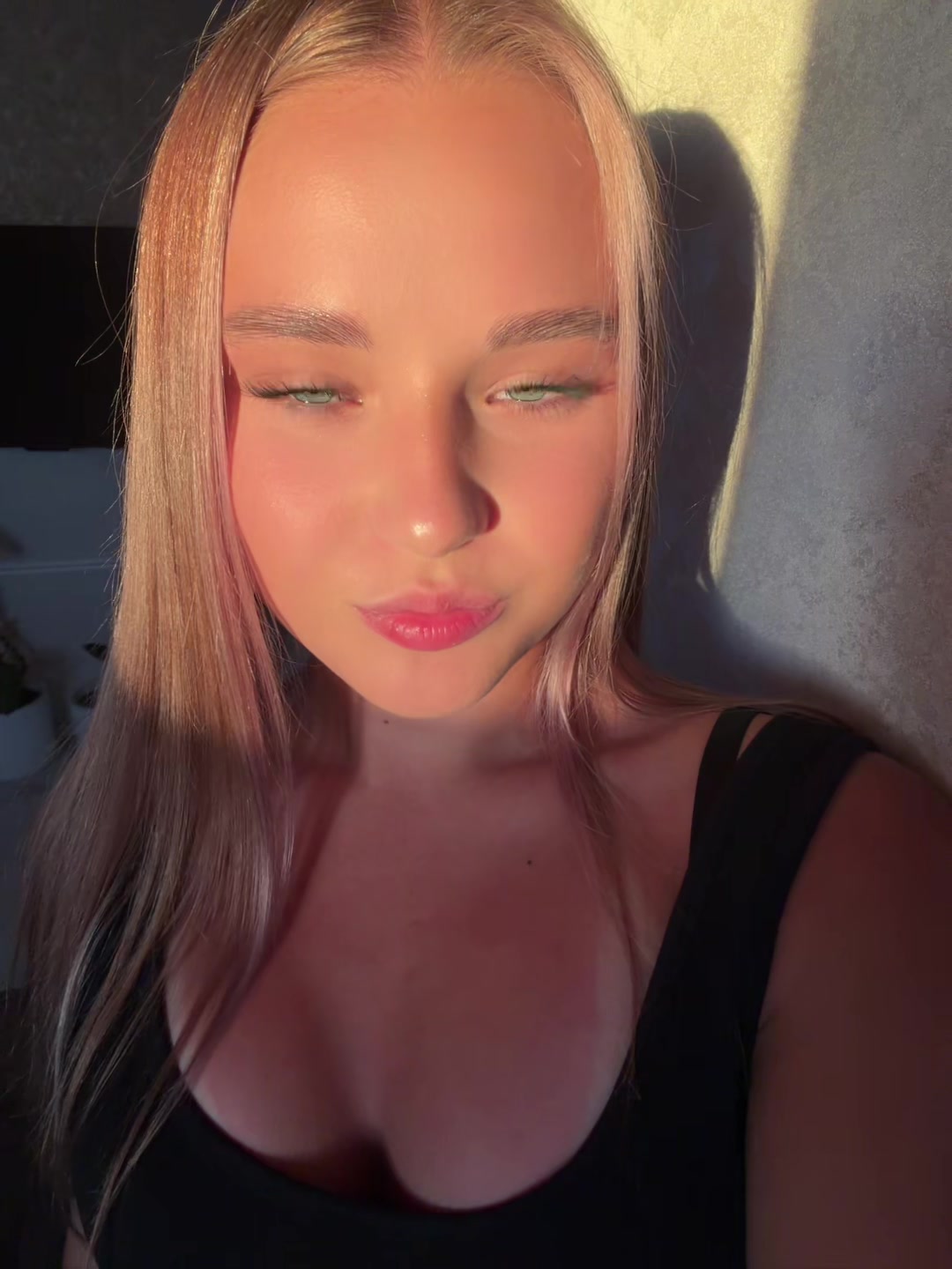 @🫶🏼
