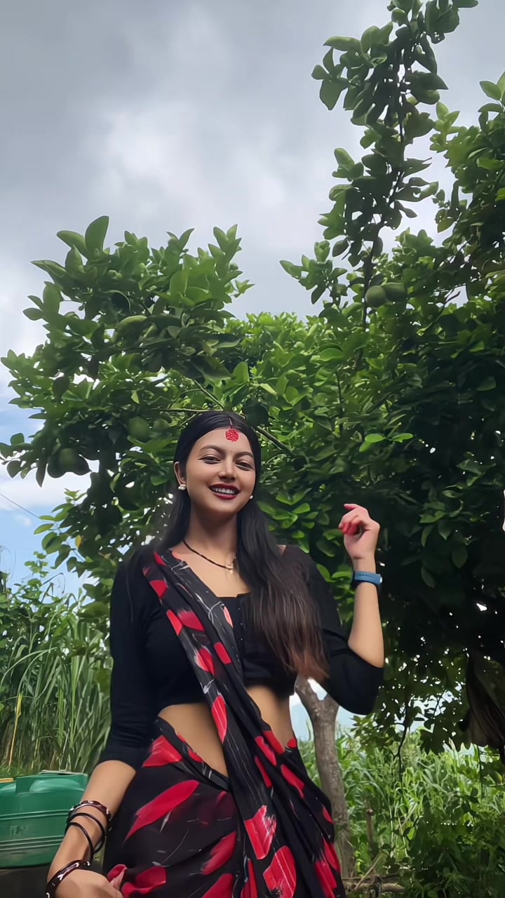 @PRIYA (🫶)