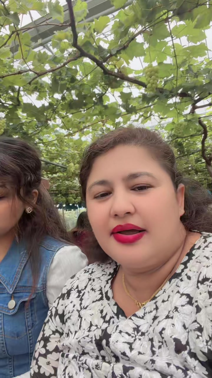 @✨🇳🇵Radhika 🇯🇵💫