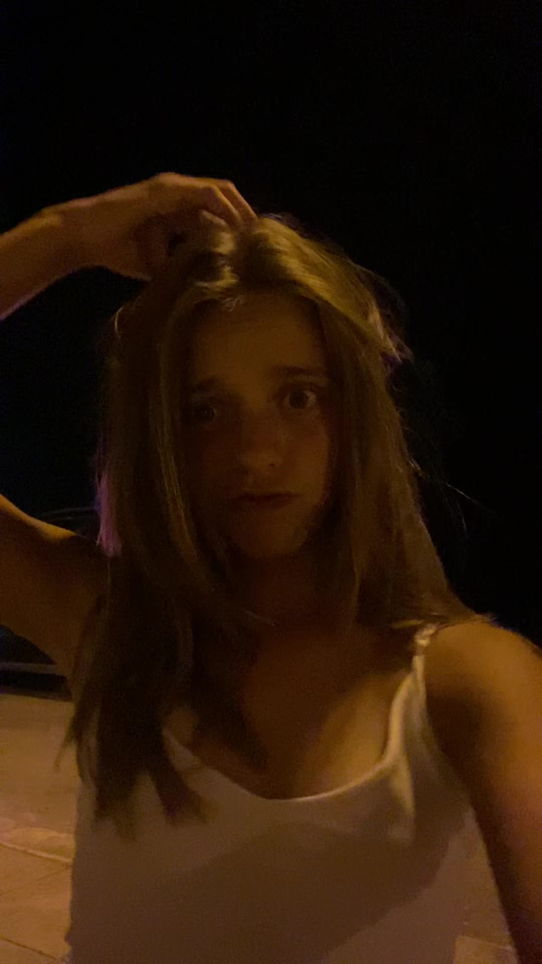 @𝓎𝑒𝓋𝒶