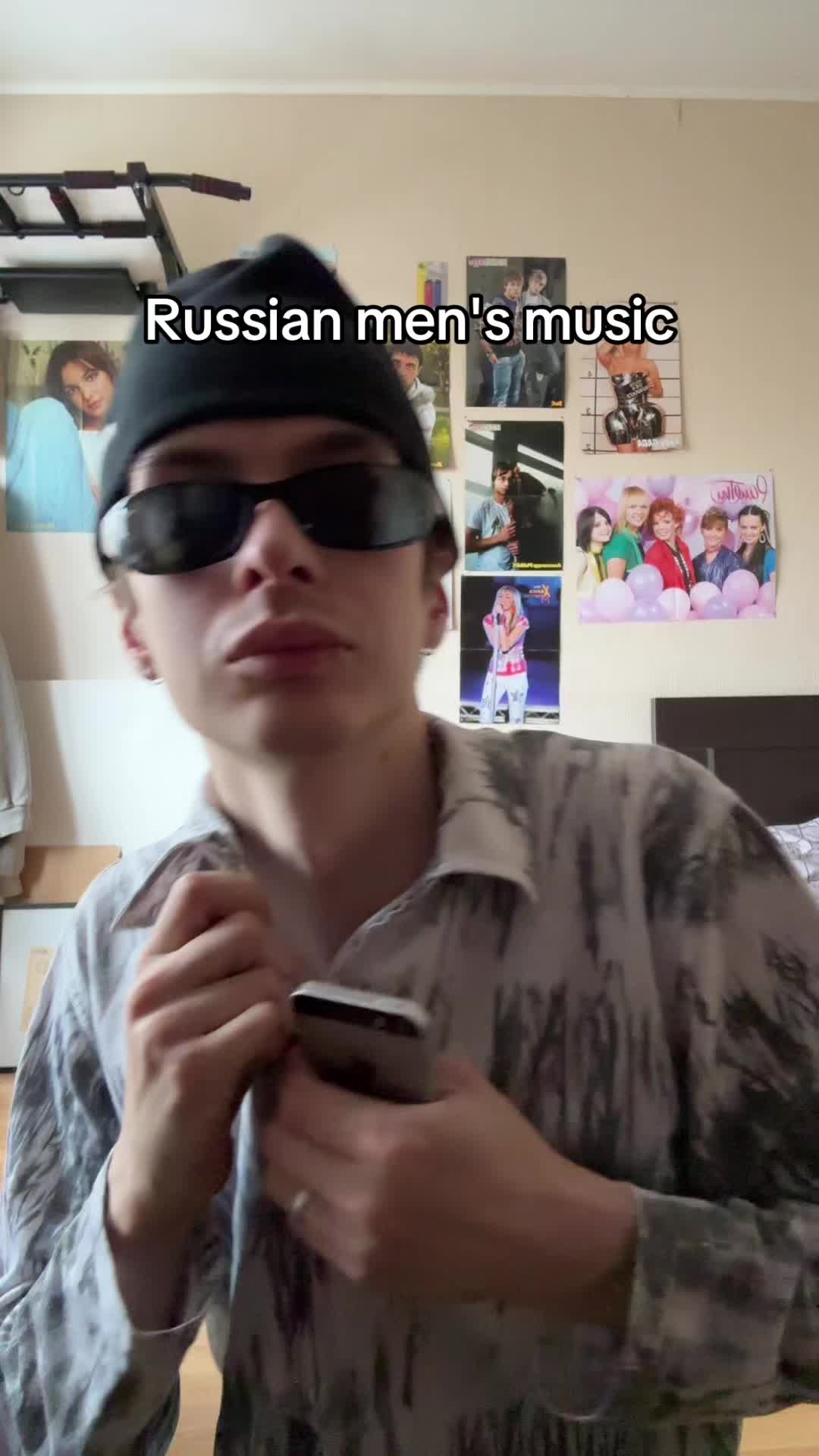@Максим Зихель Лох