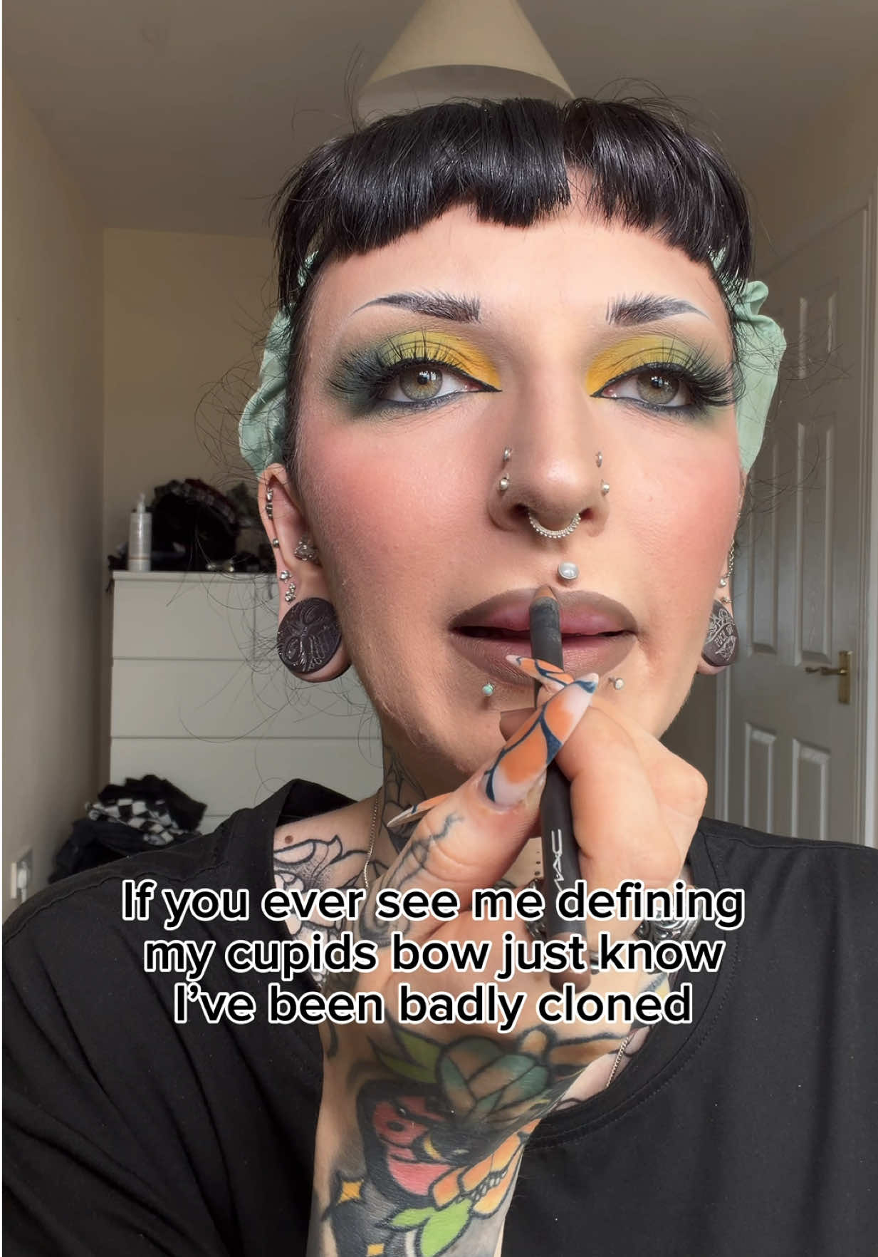 @𝕮𝖍𝖑𝖔𝖊 🖤