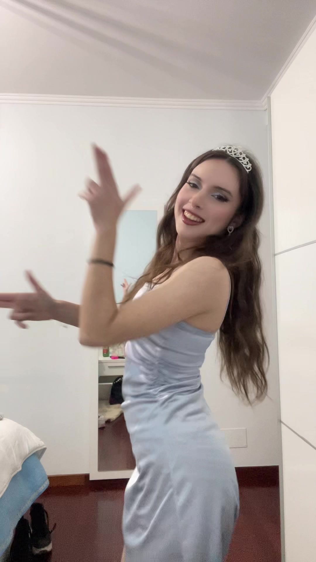 @nelycamb