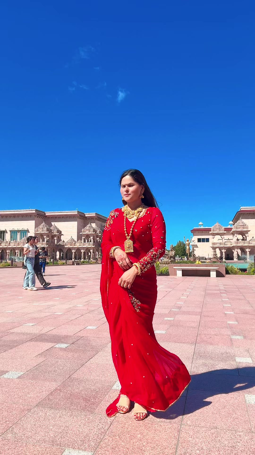 @Somiya Khadkaॐ🍀ॐ🇳🇵