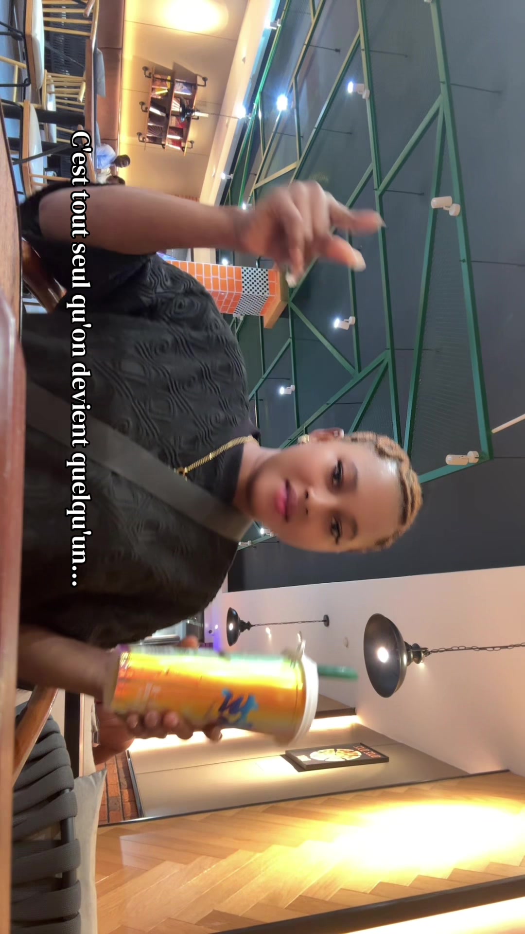 @Maola🧿 la 🖇️Quenn♻️