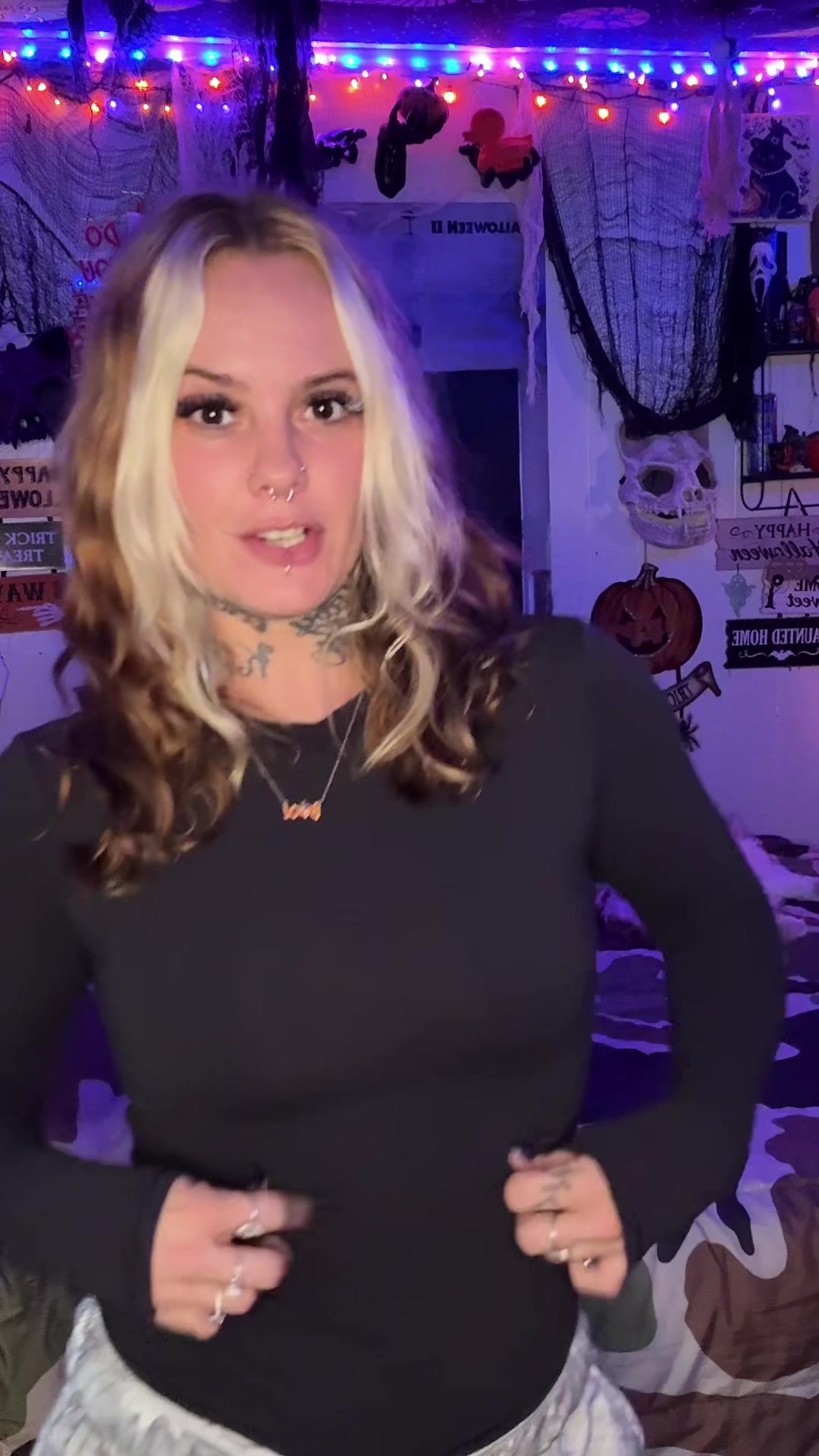 @Babydoll 🖤